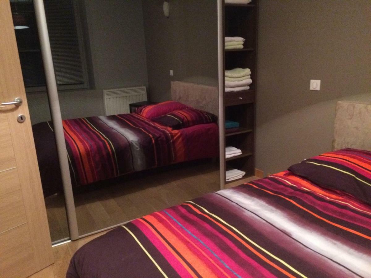 Apartamento L'Oddo De Gissey Le Puy-en-Velay Exterior foto